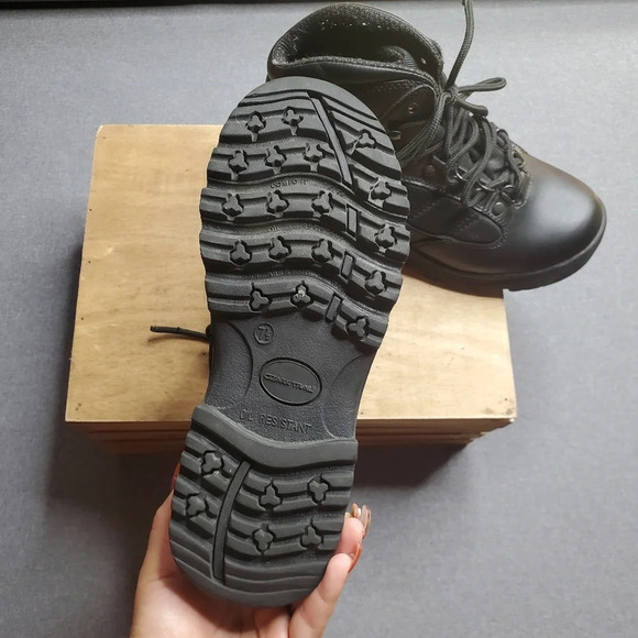 Ozark Trail Black Boots - Picture 4 of 7